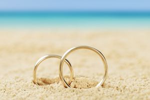 订婚了未婚先孕丢人吗