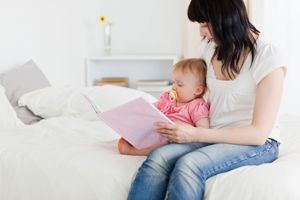 孩子肚子痛还吐怎么办