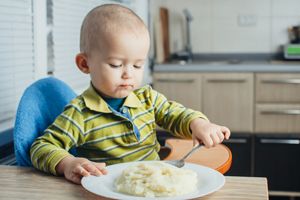 小孩咳嗽能不能吃猪油