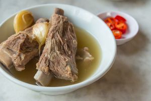 哺乳期能吃柠檬鸡爪吗