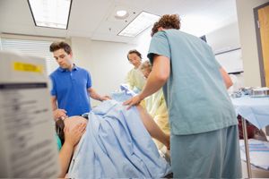 剖腹产发抖是什么原因