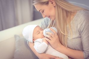 母乳一般吃到几个月