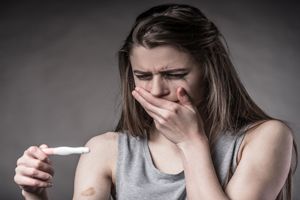 怀孕70天下腹隐隐作痛怎么回事