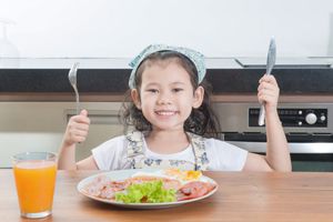 小孩牙为什么长歪了