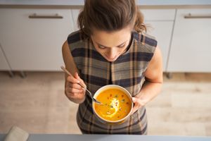 产妇吃什么食物会退奶